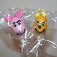 Winnie the pooh cake pops 2