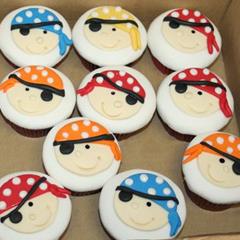 pirate cupcakes 2