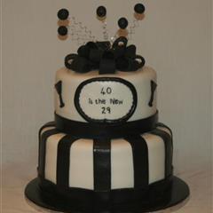 Black & White 40th Cake