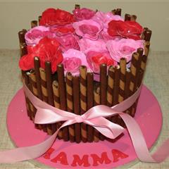 Rose Wafer Chocolate Cake