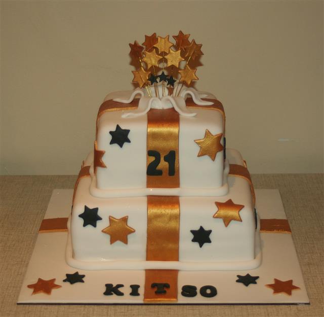 White & Gold 21st Cake